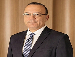 EGE YAPI'DA YEN� �CRA KURULU BA�KANI: ��KR� ARKADAKALMAZ